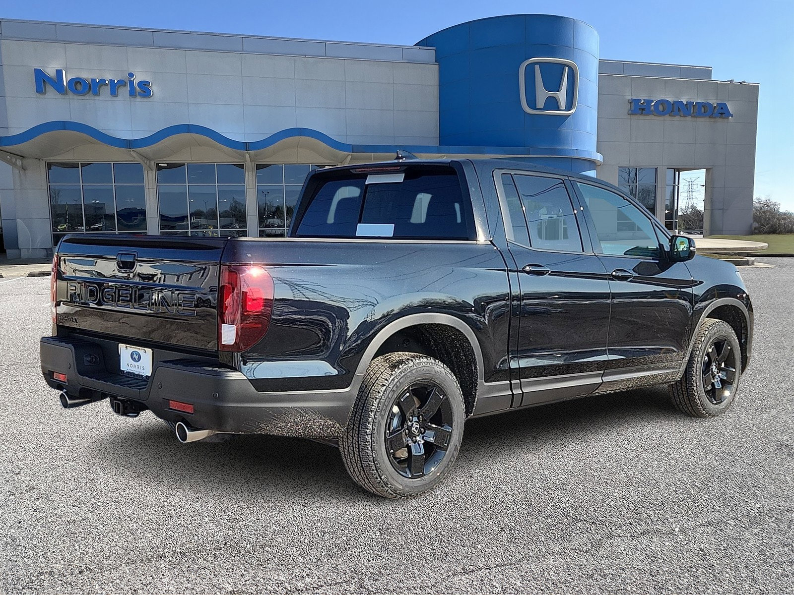 New 2026 Honda Ridgeline Black Edition image 4