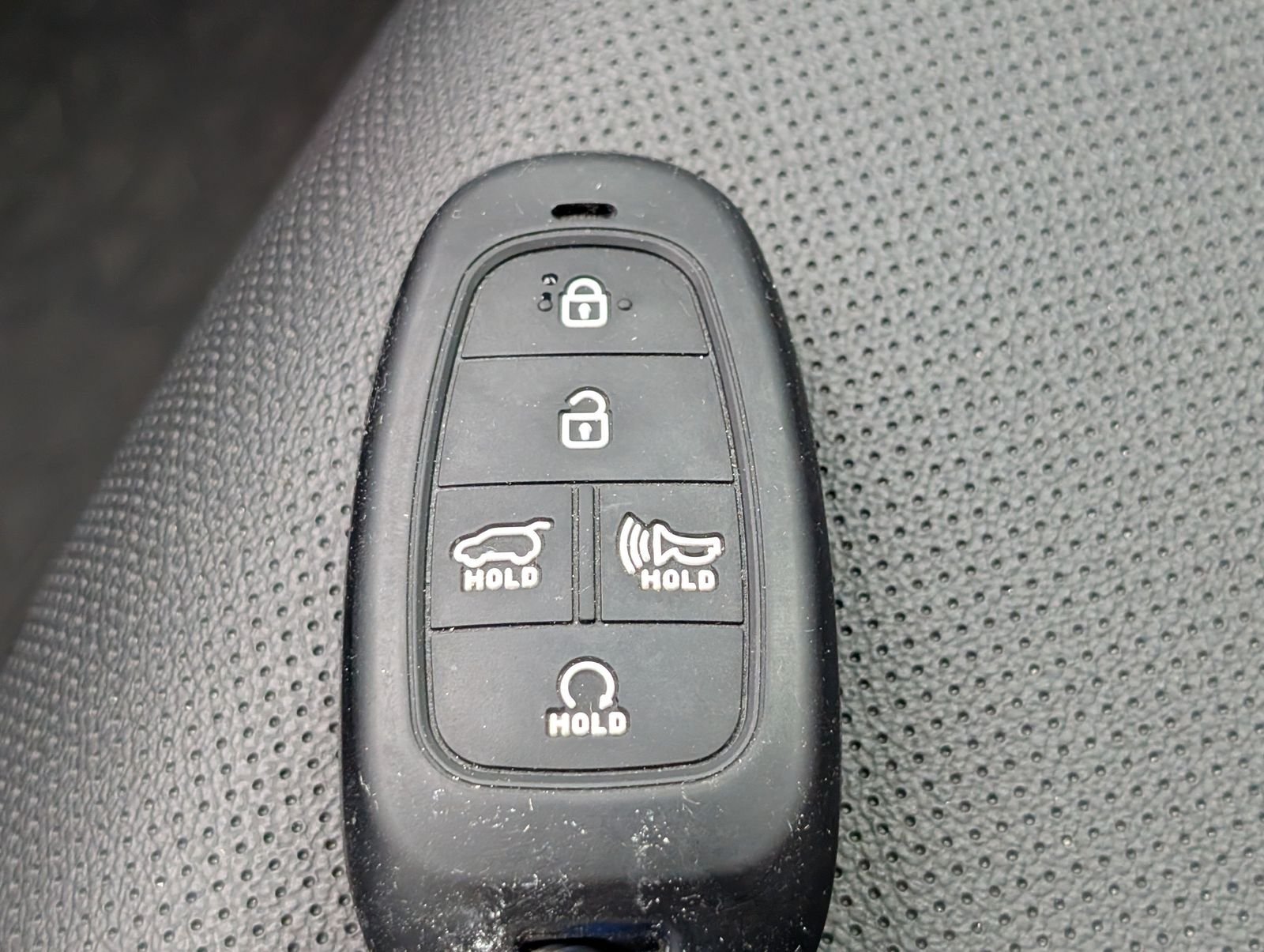 Used 2024 Hyundai Santa Cruz Night AWD/4WD image 31