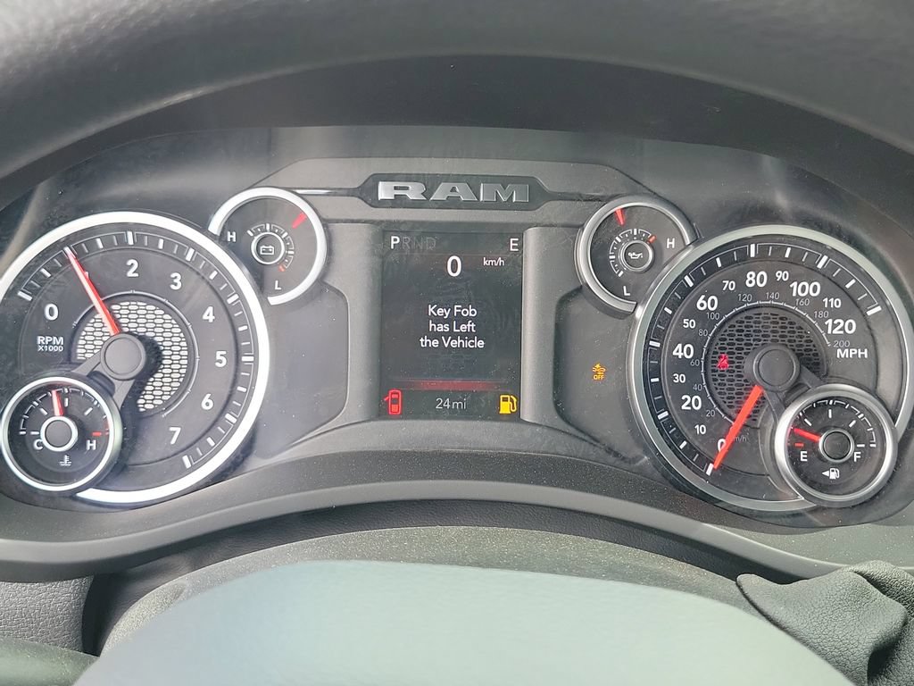 New 2026 RAM 2500 Tradesman AWD/4WD image 17