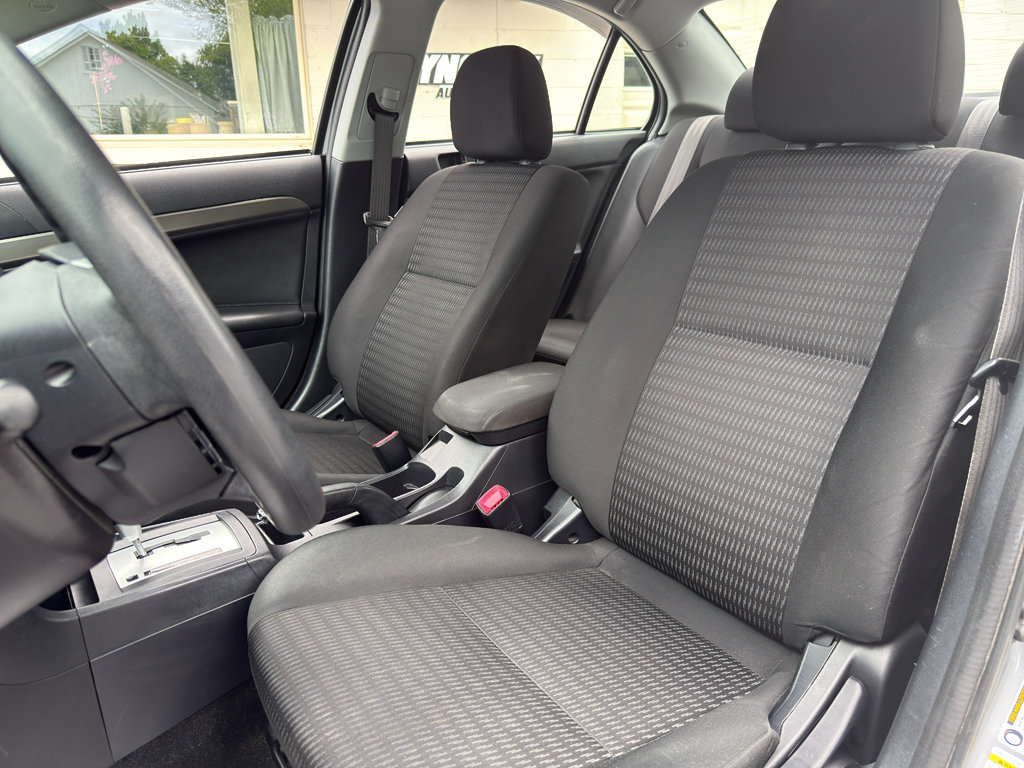 Used 2013 Mitsubishi Lancer ES FWD image 10