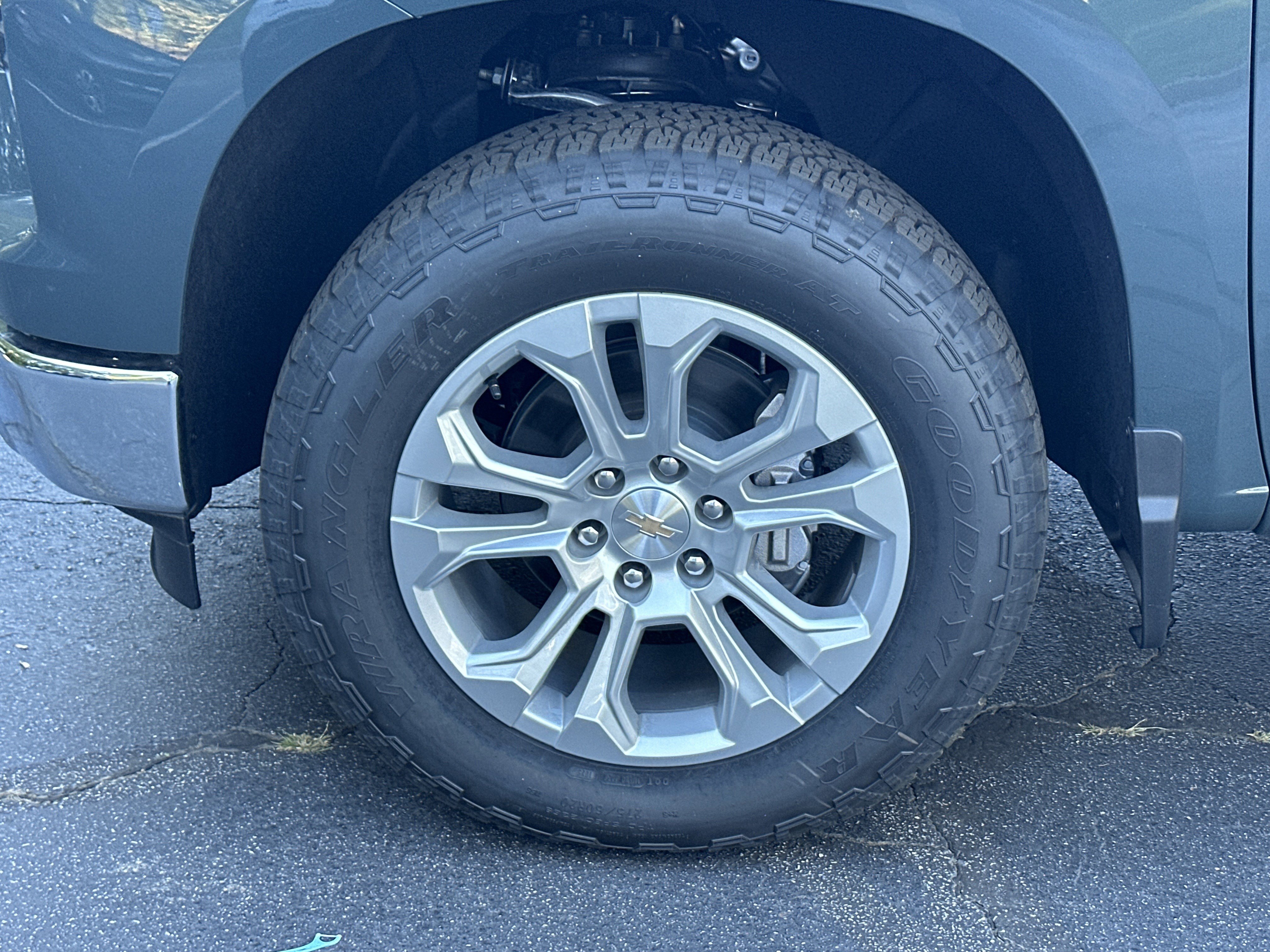 New 2025 Chevrolet Silverado 1500 LTZ image 11