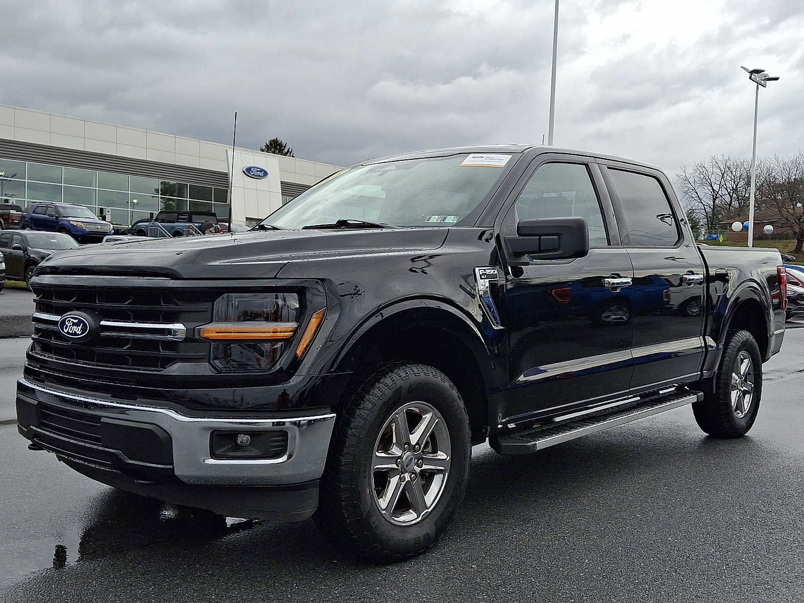 Certified 2025 Ford F150 XLT w/ Equipment Group 301A Standard image 3