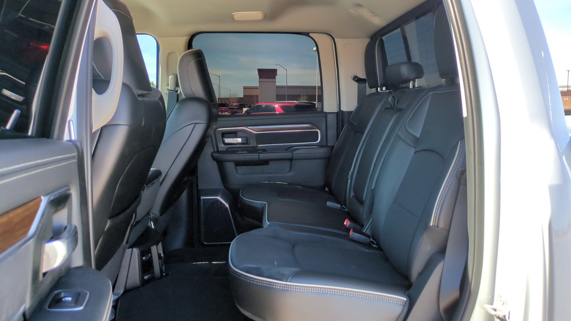 Used 2024 RAM 2500 Laramie w/ Safety Group image 26