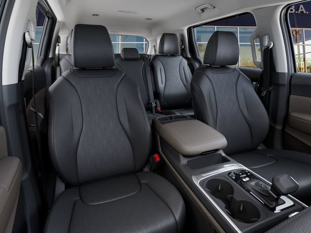 New 2026 Kia Carnival EX FWD image 15