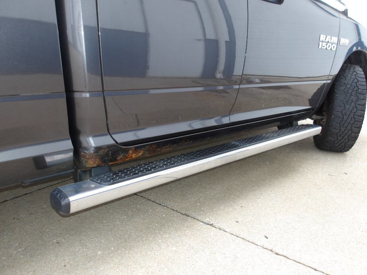 Used 2017 RAM 1500 Express w/ Express Value Package AWD/4WD image 57