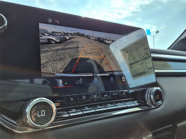 New 2026 GMC Canyon Elevation w/ Convenience Package image 14