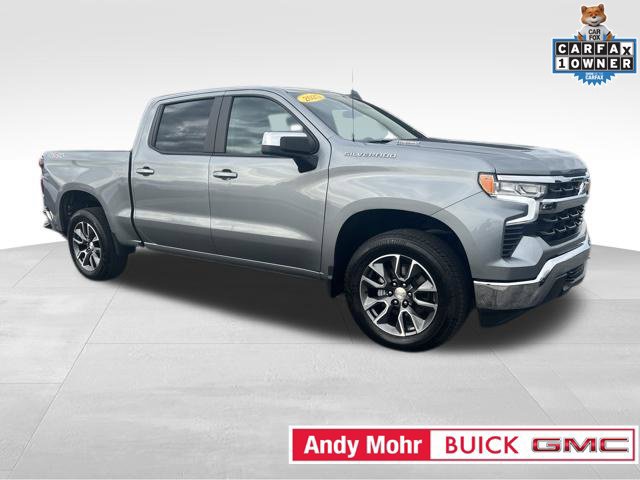 Used 2025 Chevrolet Silverado 1500 LT AWD/4WD image 17