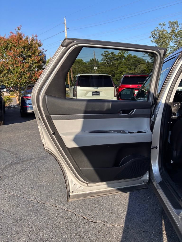 Used 2022 Hyundai Palisade SEL w/ Cargo Package FWD image 44