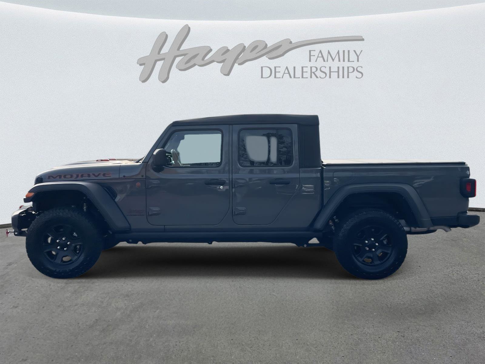 Used 2023 Jeep Gladiator Mojave image 31