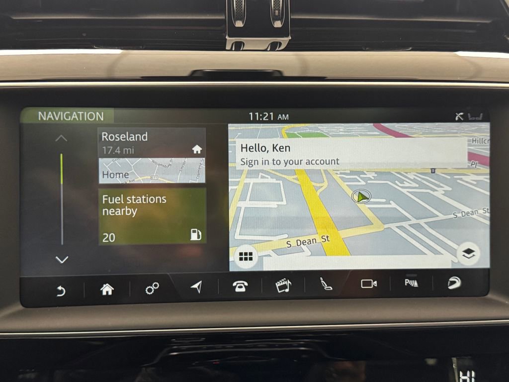 Used 2020 Jaguar F-PACE S image 16