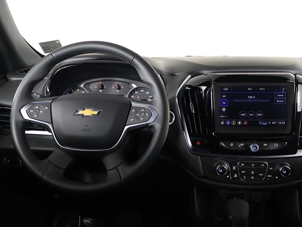 Used 2024 Chevrolet Traverse LT image 33