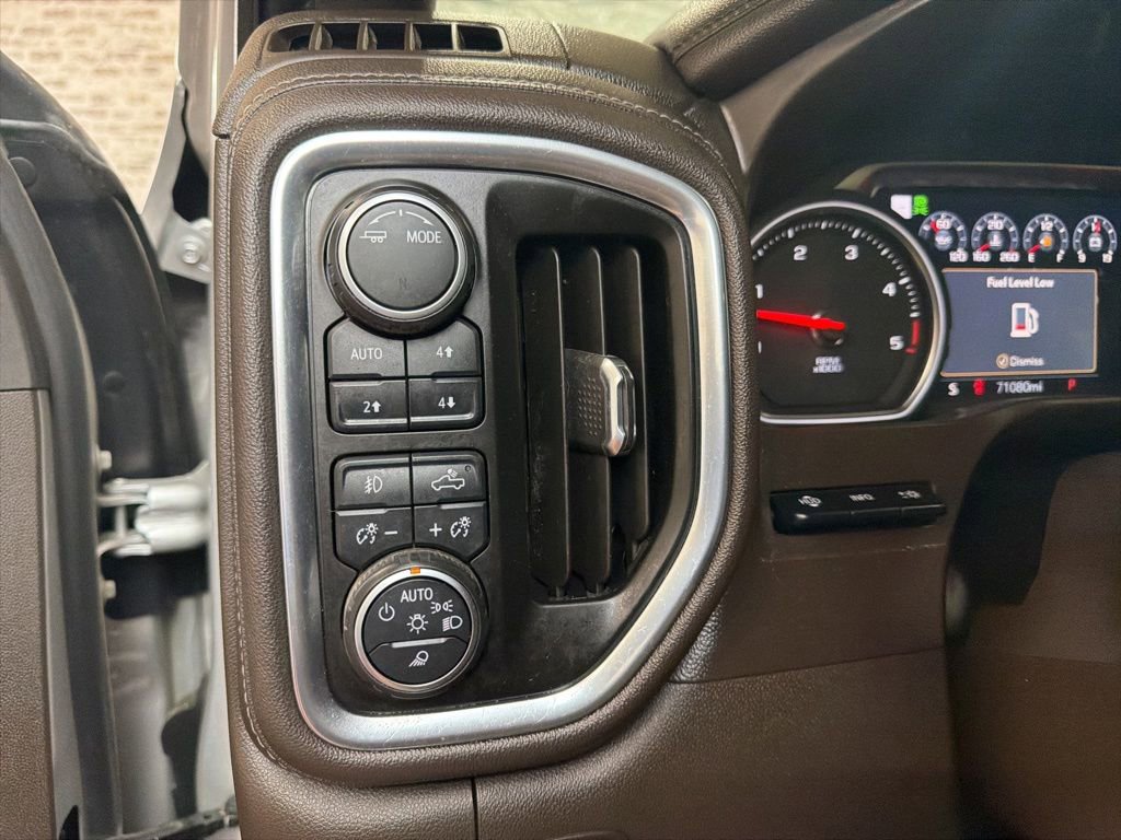 Used 2021 Chevrolet Silverado 2500 LTZ w/ LTZ Premium Package AWD/4WD image 23