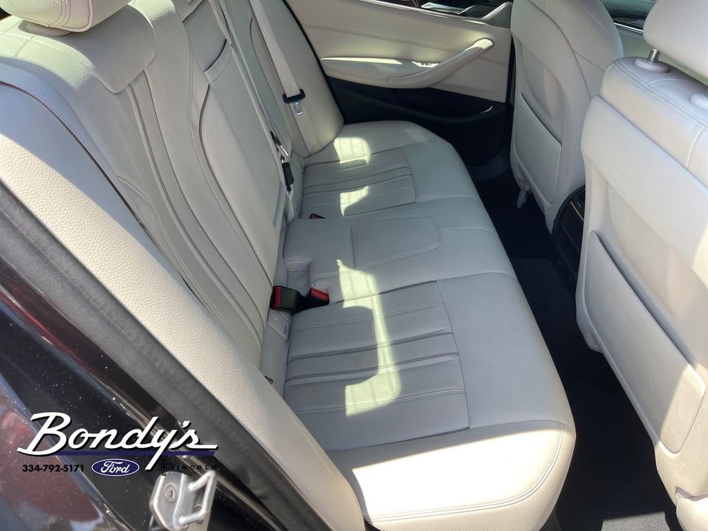 Used 2019 BMW 530i image 16