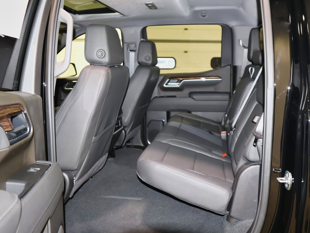 New 2026 GMC Sierra 1500 Elevation w/ Elevation Premium Package image 10