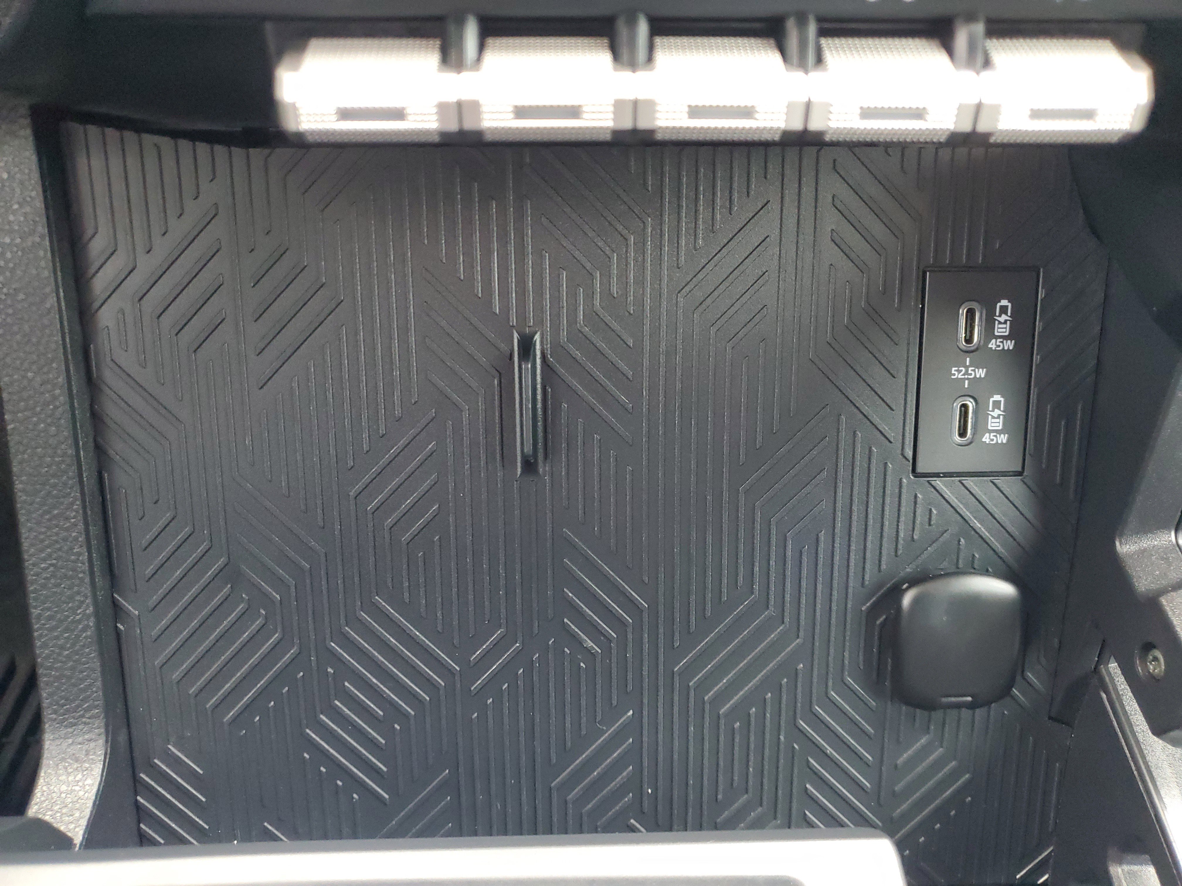 Used 2024 Toyota Tacoma SR image 27