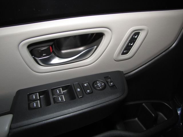 Certified 2025 Honda Pilot EX-L image 17