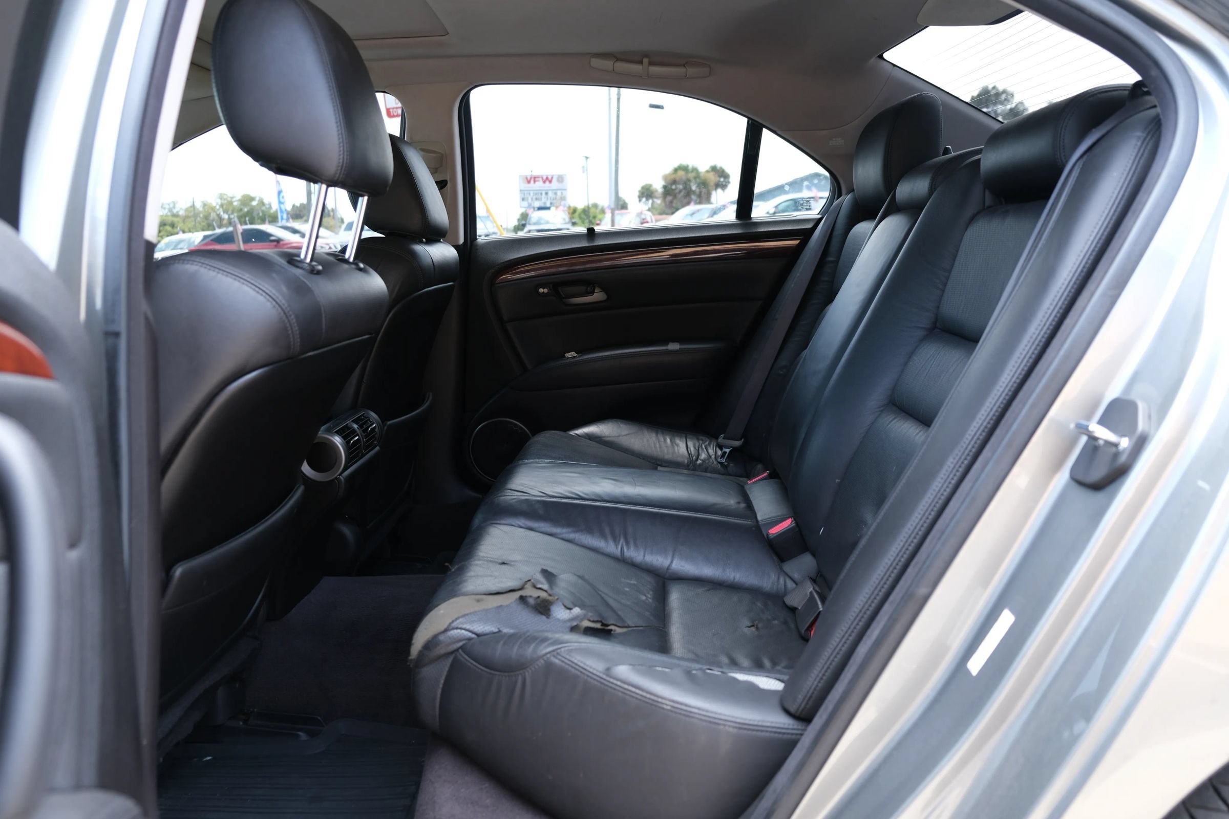 Used 2010 Acura RL AWD/4WD image 13
