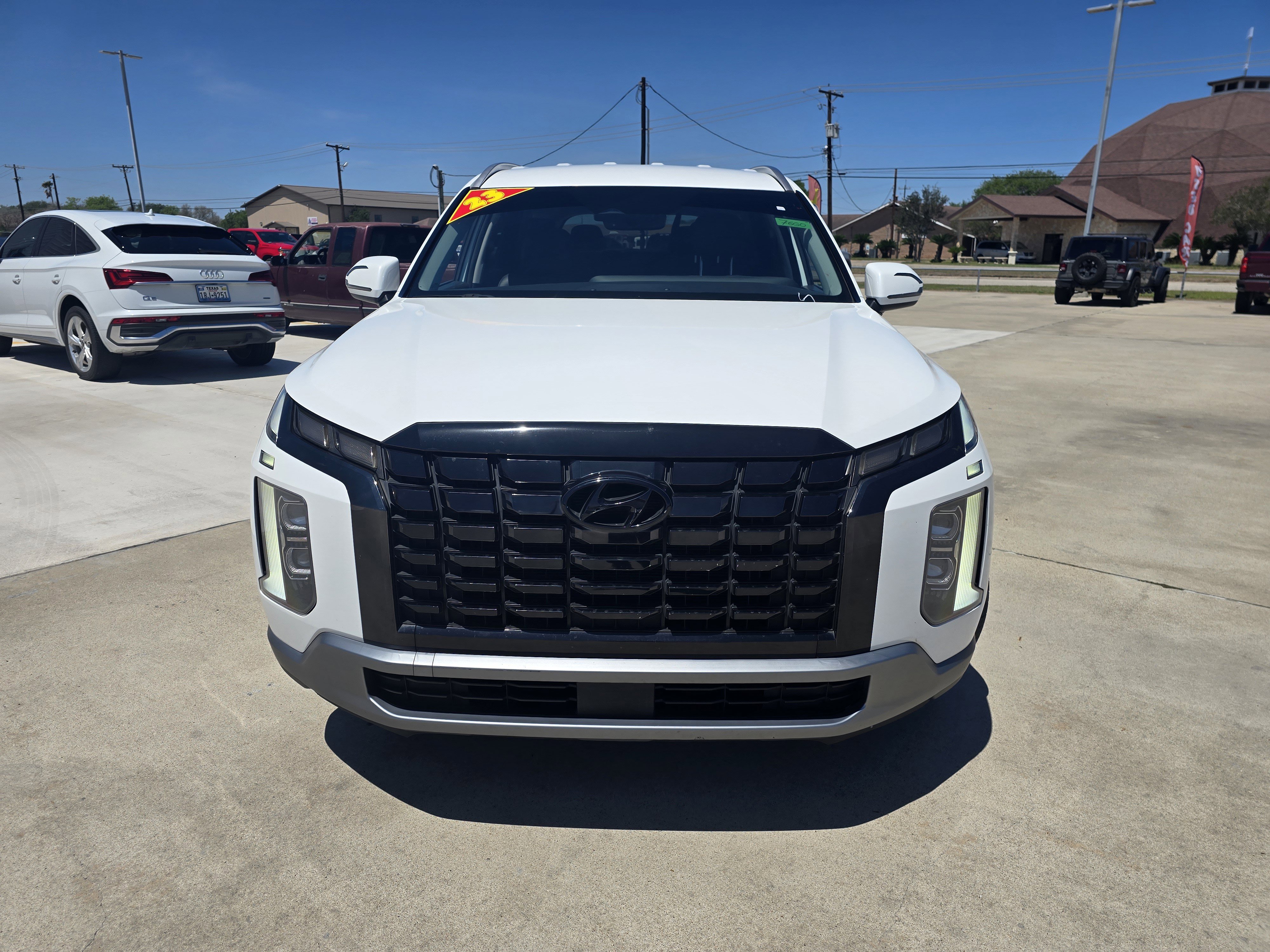 Used 2023 Hyundai Palisade SEL image 8
