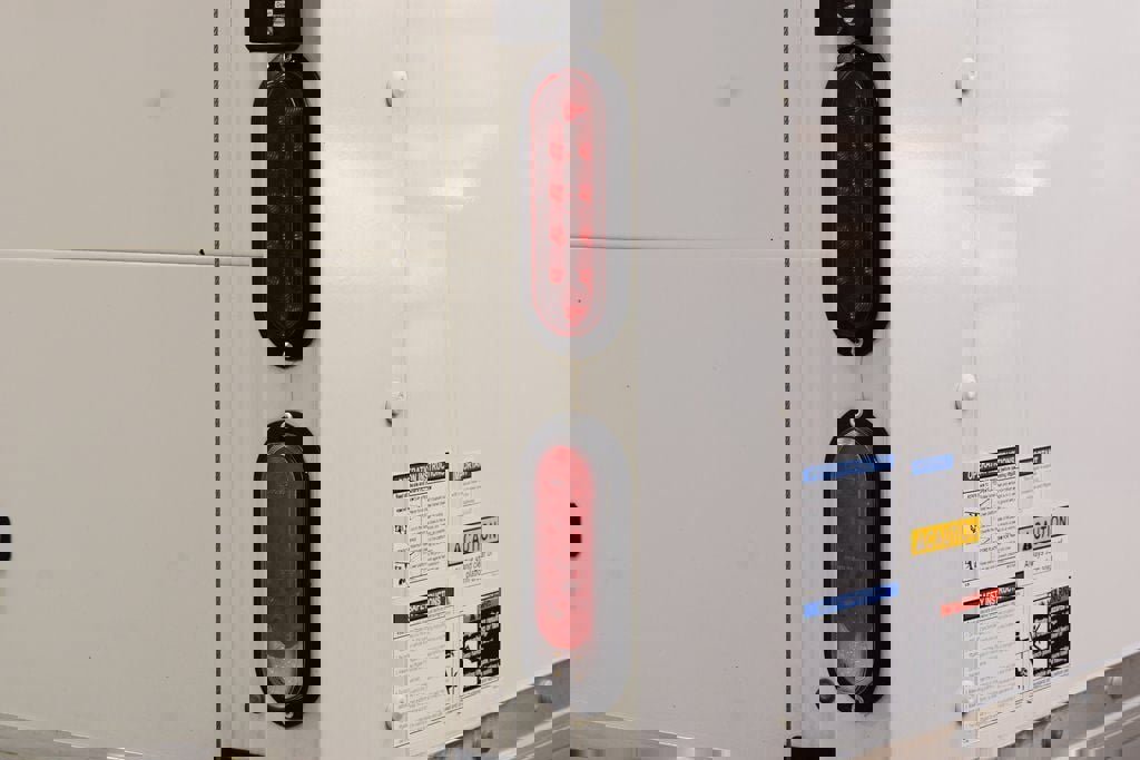 Used 2024 Chevrolet Low Cab Forward 5500XG image 12