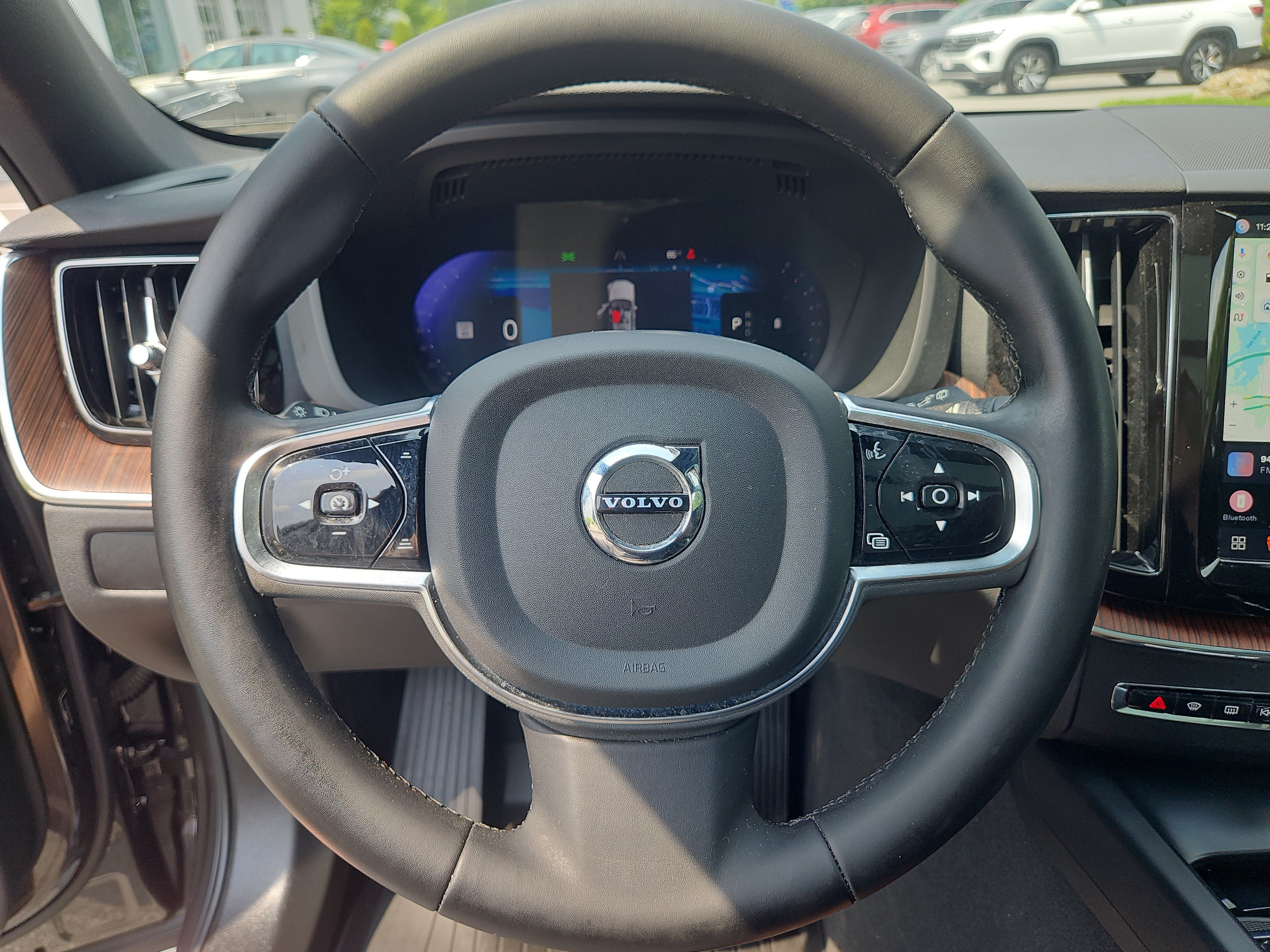 Used 2024 Volvo XC60 B5 Plus w/ Protection Package Premier AWD/4WD image 22