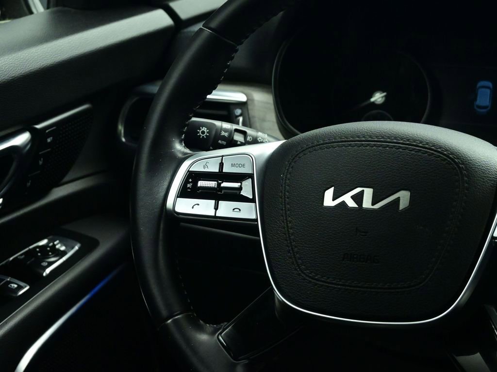 Used 2022 Kia Telluride SX w/ Towing Package image 42