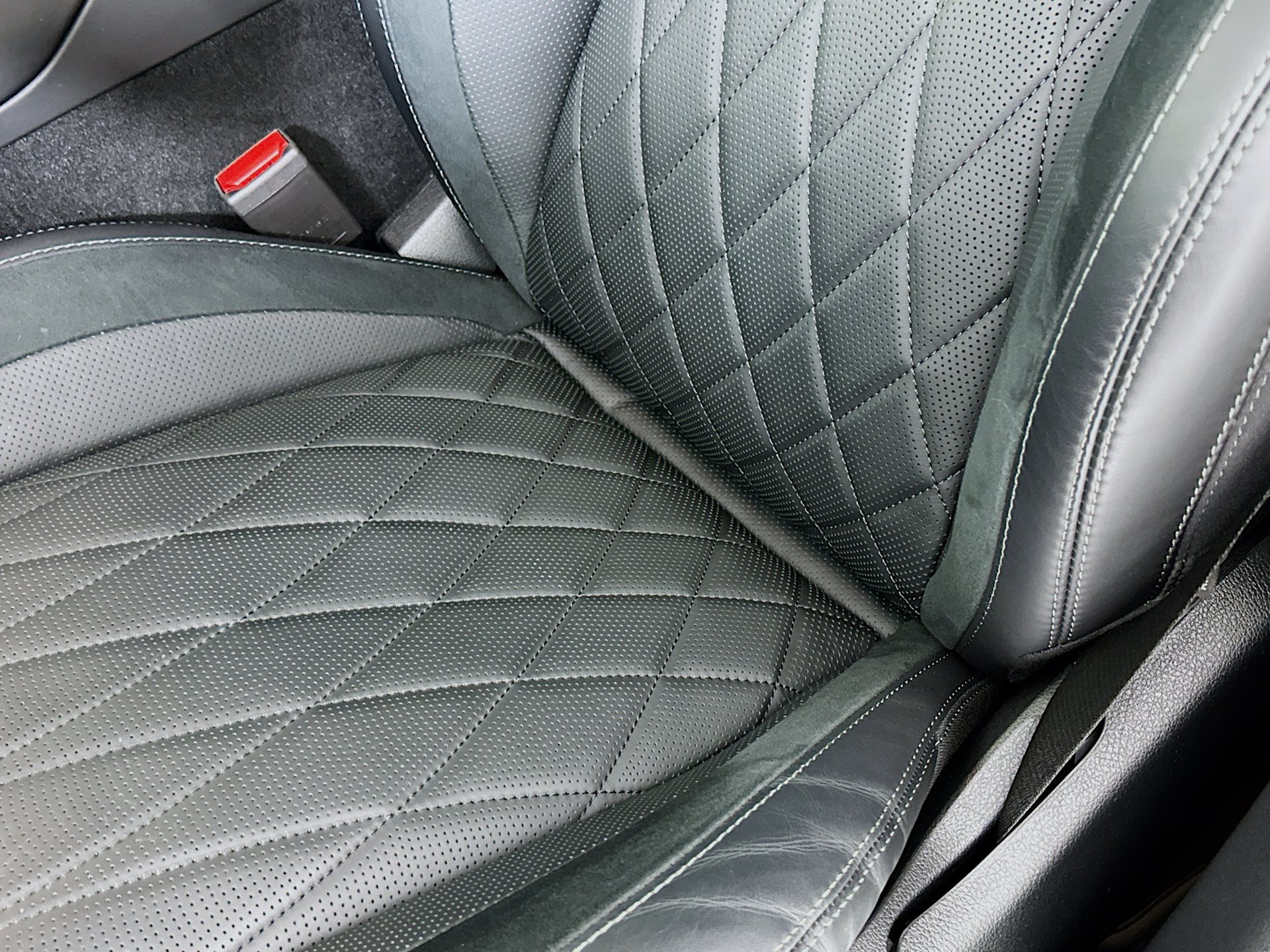 Certified 2023 Mercedes-Benz GLS 63 AMG 4MATIC image 21