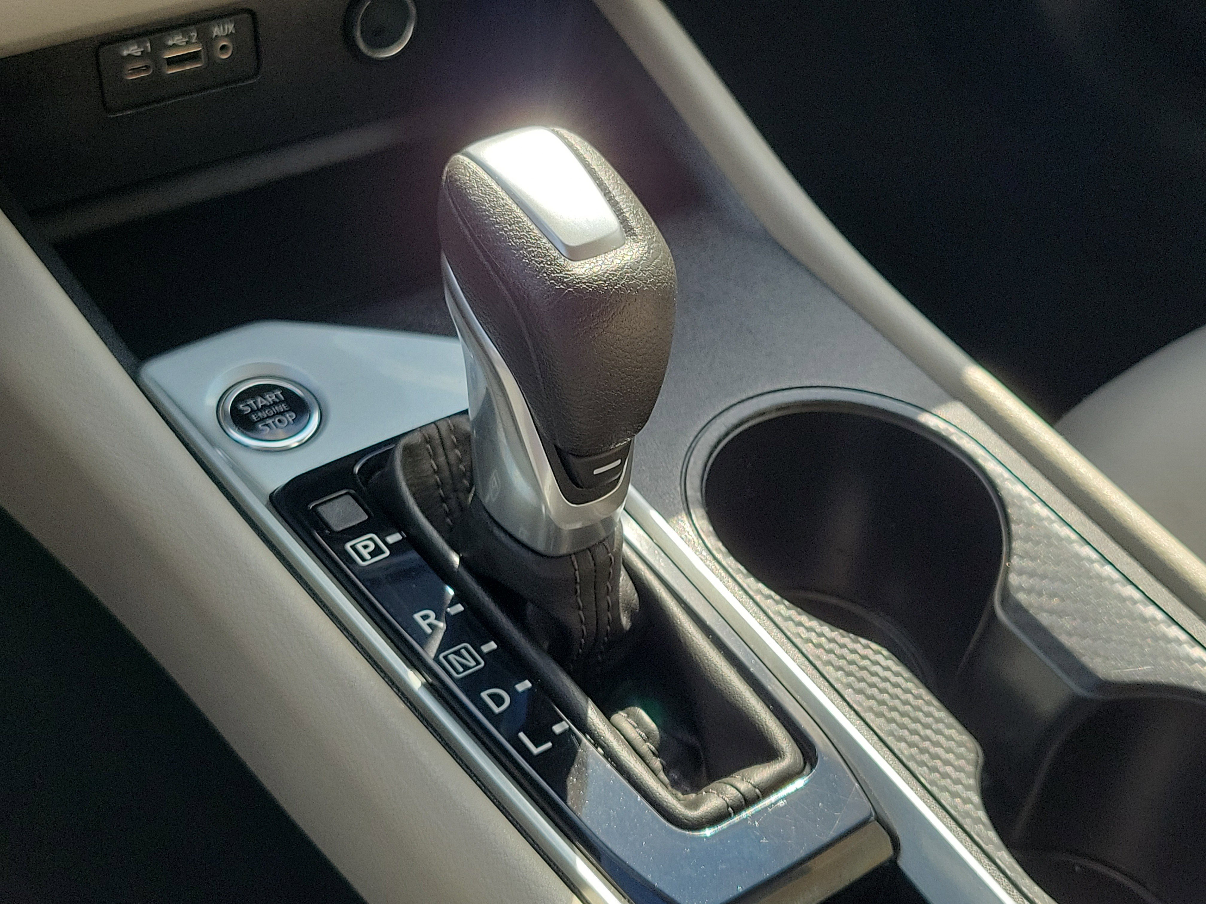 Used 2025 Nissan Altima 2.5 SV FWD image 29