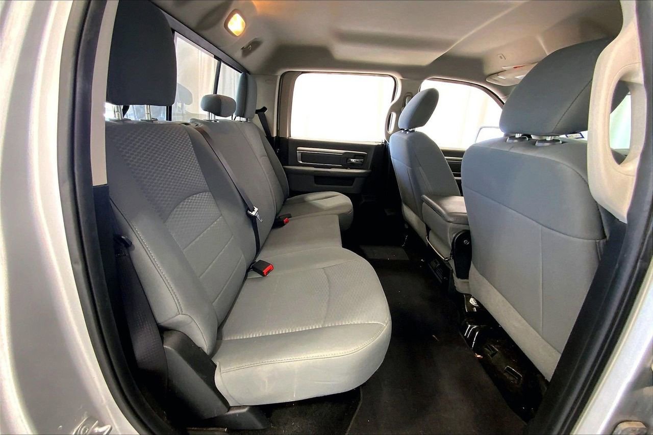 Used 2017 RAM 1500 Classic SLT image 25