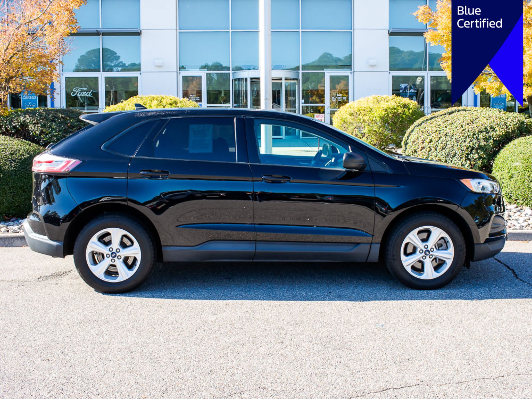 Used 2022 Ford Edge SE