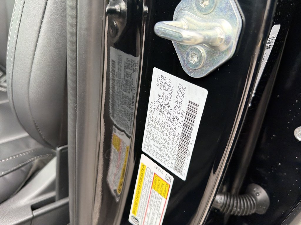 New 2026 Acura MDX w/ Technology Package FWD image 36