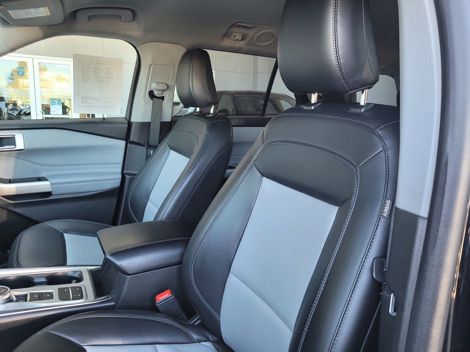 Used 2023 Ford Explorer XLT w/ Equipment Group 202A image 22