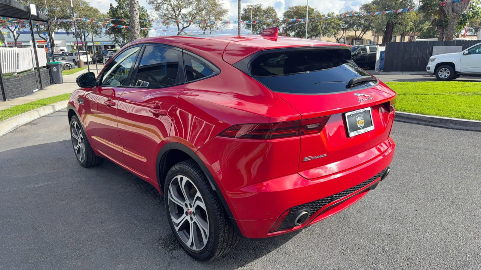 Used 2018 Jaguar E-PACE First Edition image 6