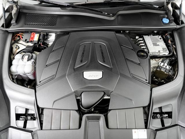 Used 2019 Porsche Cayenne image 30