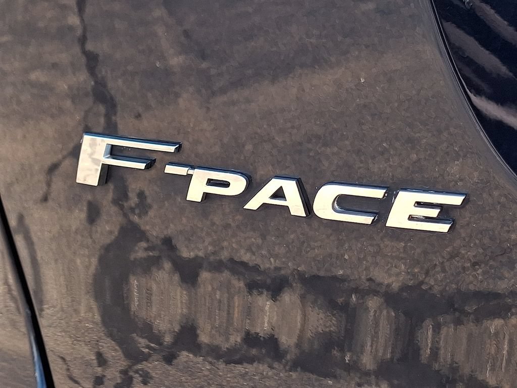 Used 2021 Jaguar F-PACE S AWD/4WD image 32