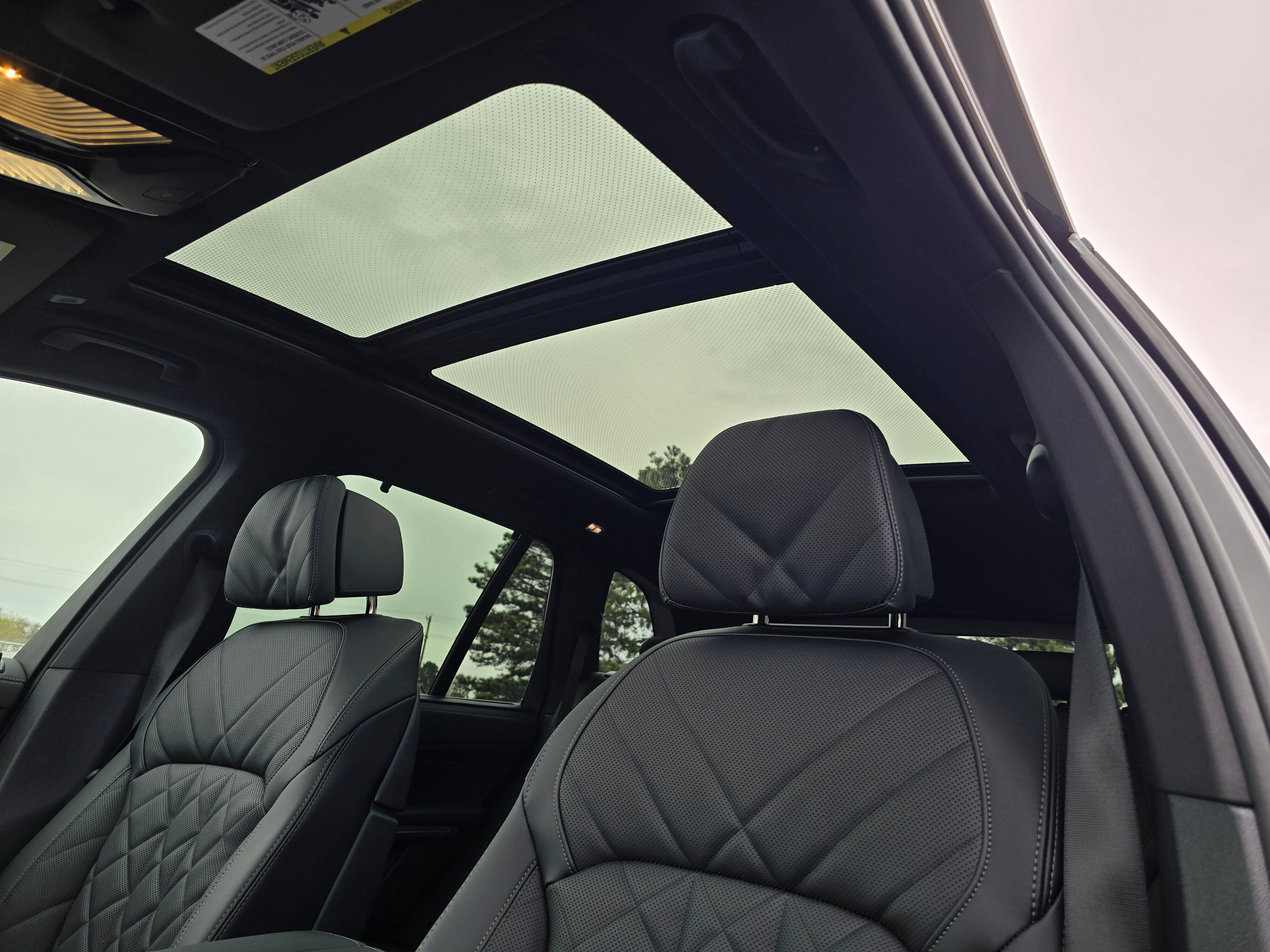 New 2026 BMW X5 xDrive50e w/ Executive Package image 28