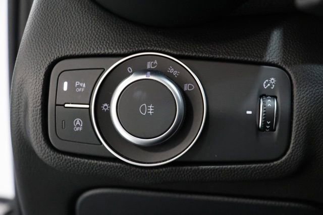Used 2023 Alfa Romeo Giulia Veloce AWD/4WD image 19