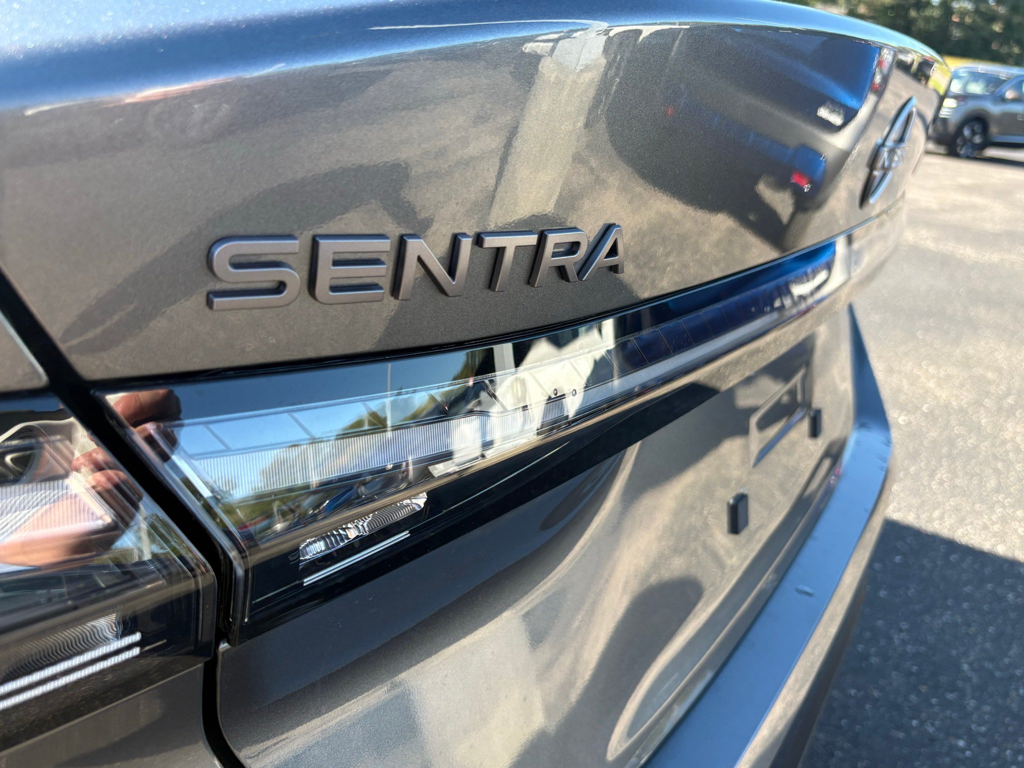 New 2027 Nissan Sentra SV w/ SV Convenience Package FWD image 11