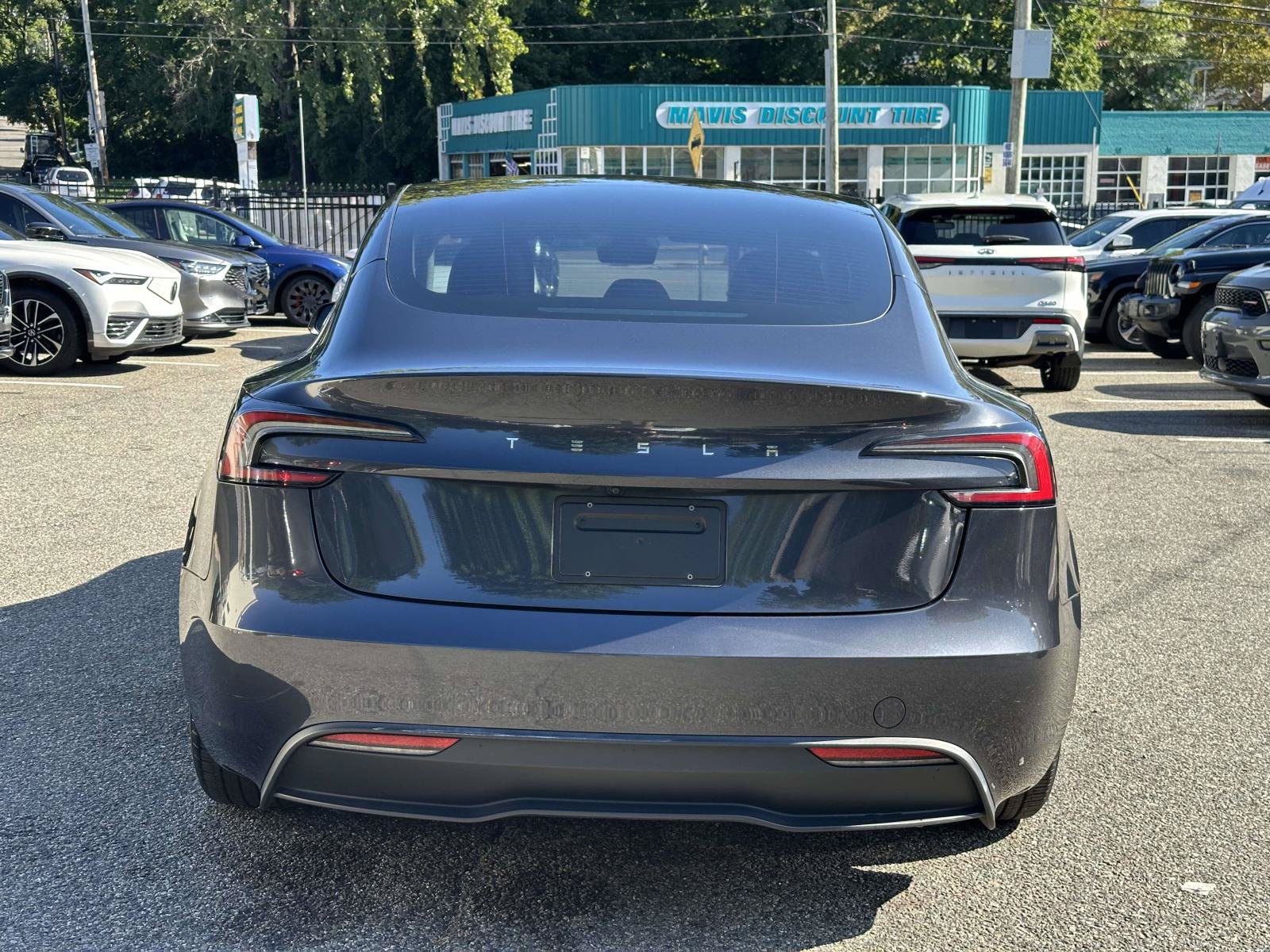 Used 2024 Tesla Model 3 Standard Range RWD image 4