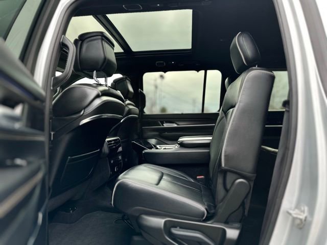 Used 2024 Jeep Grand Wagoneer L Series II w/ Quick Order Packagew 28T image 23