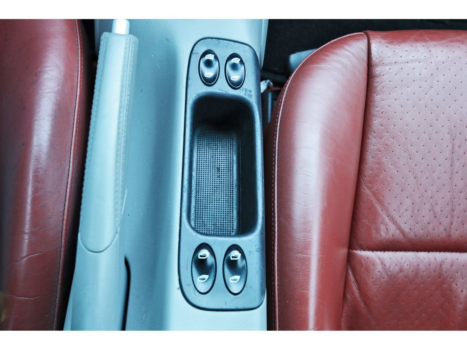 Used 2004 Porsche 911 Turbo image 20