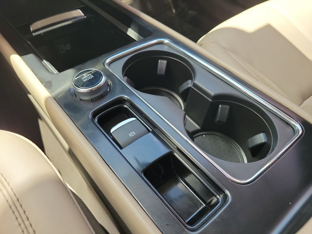 Certified 2022 Lincoln Corsair FWD image 32