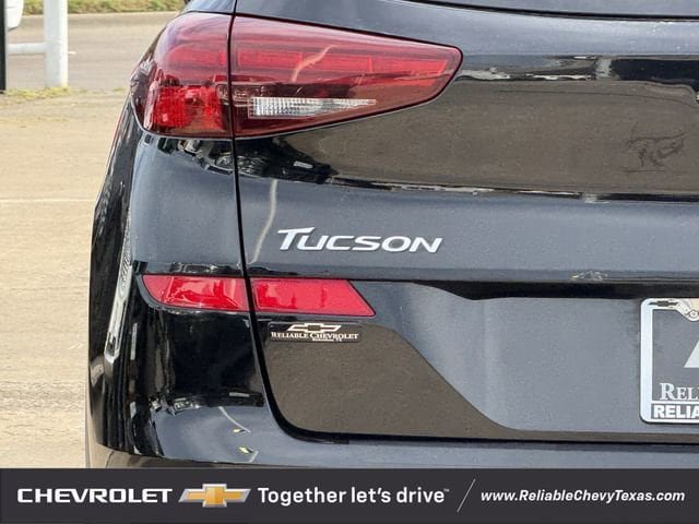 Used 2019 Hyundai Tucson Sport FWD image 9