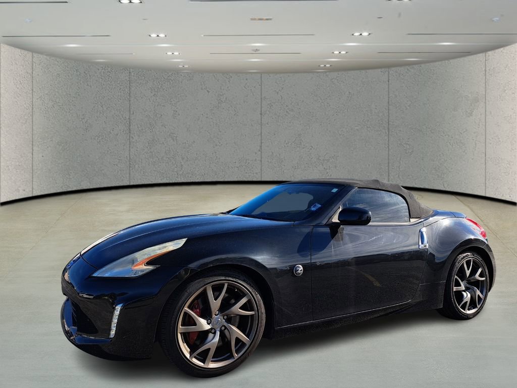 Used 2014 Nissan 370Z Touring w/ Sport Package image 1