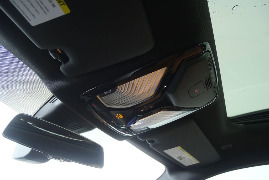 Certified 2025 BMW 430i 430i w/ Premium Package image 18