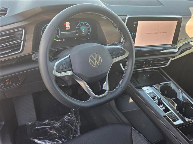 New 2026 Volkswagen Atlas SE image 3
