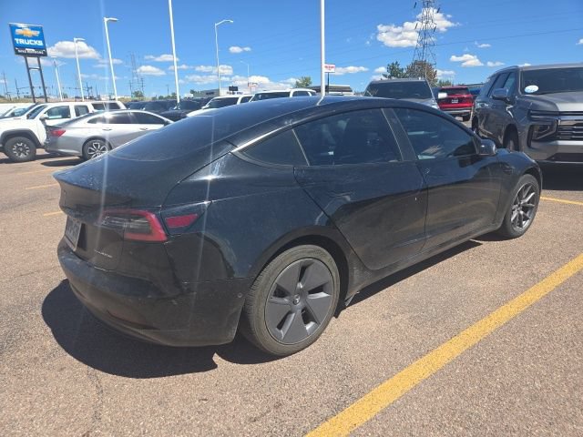 Used 2022 Tesla Model 3 Long Range AWD/4WD image 3