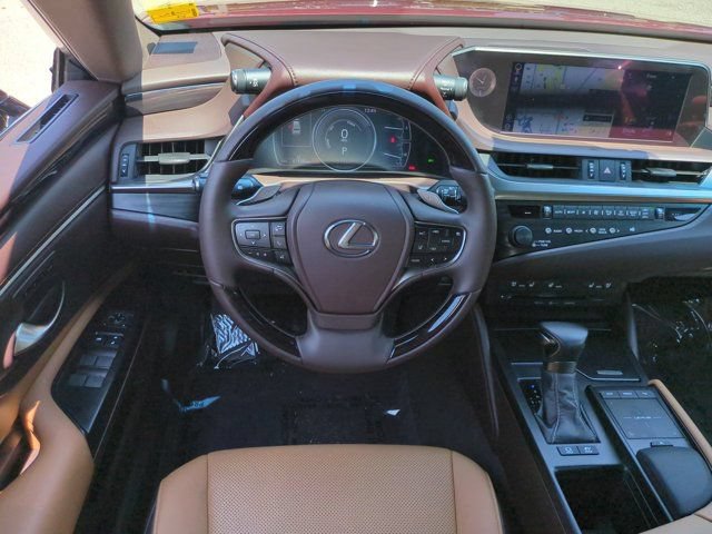 Used 2019 Lexus ES 300h w/ Premium Package FWD image 15