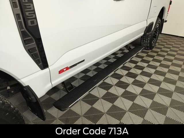 Used 2025 Ford F350 Platinum image 24