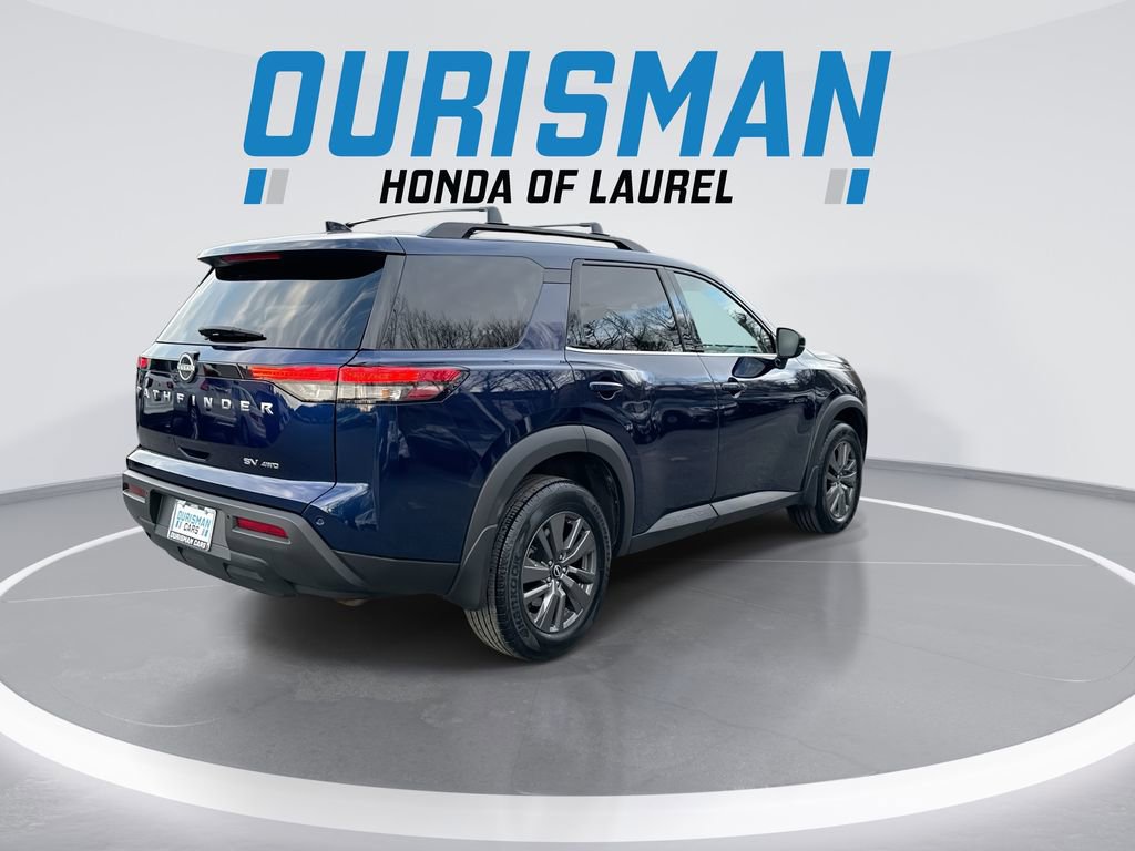 Used 2023 Nissan Pathfinder SV image 8