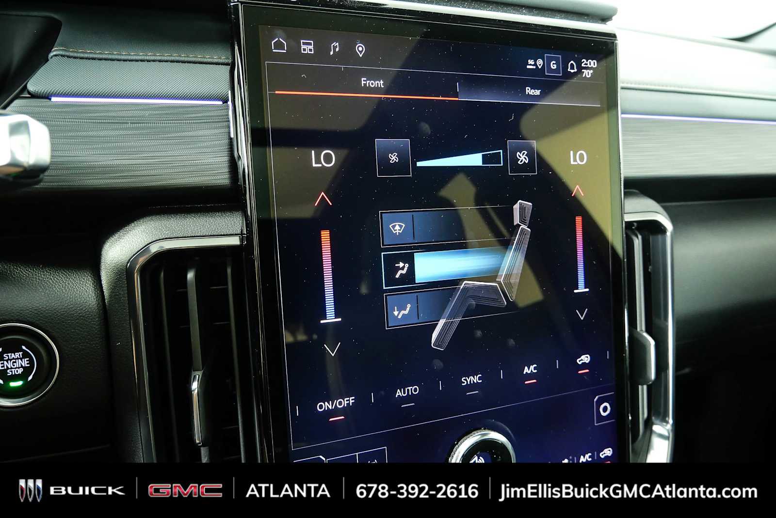 New 2026 GMC Acadia AT4 w/ Luxury Package AWD/4WD image 17
